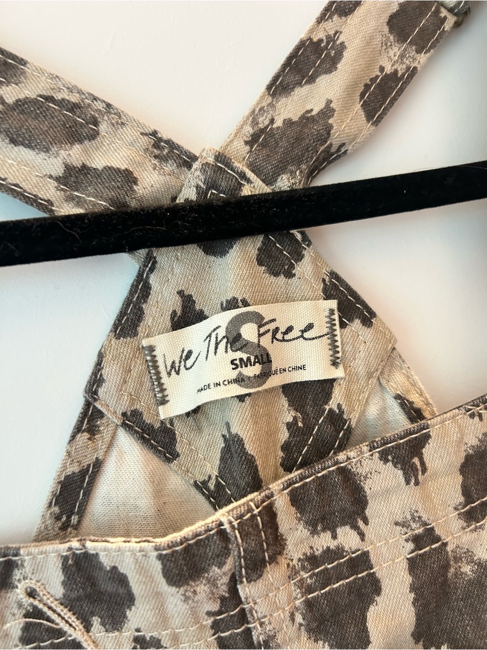 Free People Animal Print Baggy Shortall Shorts Jumper Overalls - Size Small - Picture 7 of 8
